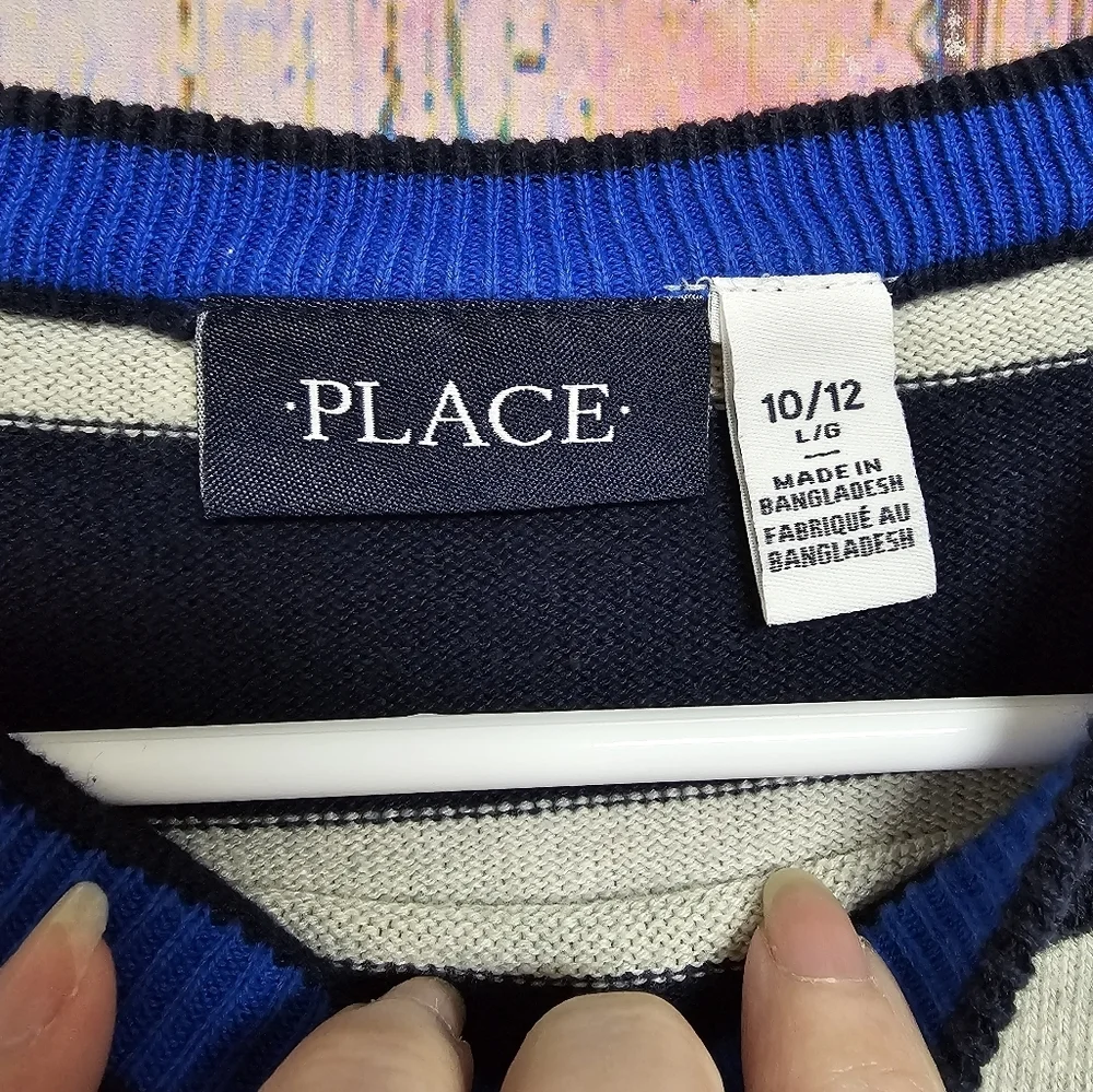 EUC 10/12‎ pullover sweater